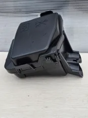 Корпус блока предохранителей Renault Duster 2