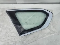 Форточка зад. лев Hyundai Santa Fe TM