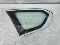 Форточка зад. лев Hyundai Santa Fe TM