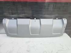 Накладка переднего бампера Renault DUSTER