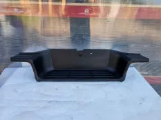 Накладка зад. бампера Toyota Hilux 8