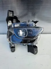 ПТФ передняя правая Lexus LX600