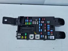 Блок предохранителей салонный Haval F7