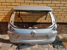 Крышка багажника Nissan X-Trail T32