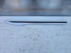 Молдинг двери передней правой Chery tiggo 4 PRO