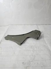 Кр-н крепления крыла левый Nissan Almera G15