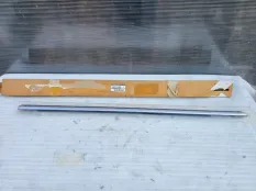 Молдинг двери задний левый Nissan Sentra