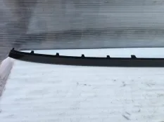 Накладка переднего бампера VW Jetta 5