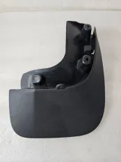 Брызговик задний правый VW Golf 6