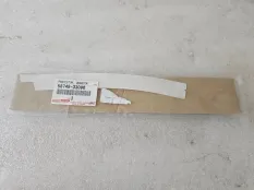 Наклейка антигравийная Toyota Camry V70