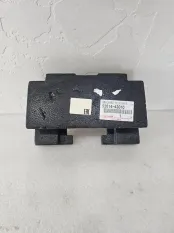 Абсорбер переднего бампера Toyota RAV4 30