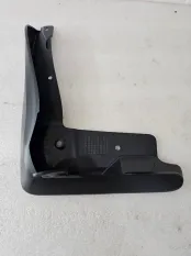 Брызговик передний левый Toyota Camry V70