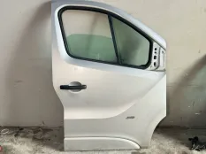 Дверь передняя правая Renault Trafic 3 2016 801003523R