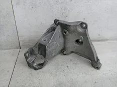 Кронштейн компрессора кондиционера Citroen C4 Grand Picasso 2 2015 9675508280