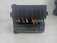 Блок предохранителей Citroen C5 2 2008 9675877980
