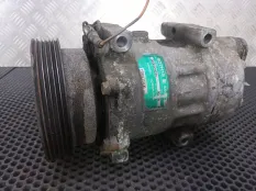Компрессор кондиционера Renault Laguna 2 2004 7700111036