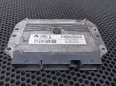 Блок управления двигателем Renault Megane 2 2006 8200321263