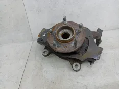 Кулак передний левый Nissan Murano Z50 (2002 - 2008) 40015CN000