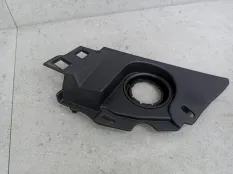 Уголок жабо левый Renault Scenic 4 2018 668633028R