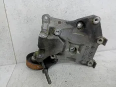 Кронштейн компрессора кондиционера Nissan Primera P12 (2001 - 2008) 11910BM700