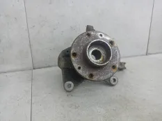 Кулак Renault Duster 2015 8200881829