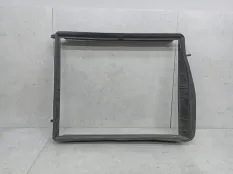 Воздуховод (дефлектор) радиатора Renault Scenic 4 (2016 - 2022) 215599928R