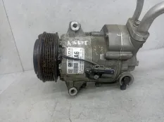 Компрессор кондиционера Opel Astra J 2011 13412251