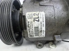 Компрессор кондиционера Opel Astra J 2012 13250608