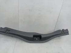Накладка внутренняя на заднюю панель кузова Renault Scenic 4 (2016 - 2022) 849203835R