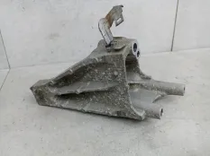 Кронштейн коробки (балка кпп) Honda Accord 7 (2002 - 2006) 10SDA6