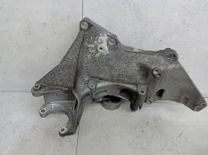 Кронштейн генератора Renault Laguna 2 2005 8200183234