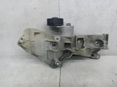 Кронштейн генератора Renault Megane 2 рест. (2006 - 2009) 8200669495