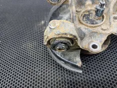 Кулак задний правый Toyota C-HR AX10 2018 42304F4013