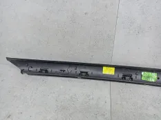 Молдинг лобового стекла правый Renault Scenic 4 2019 727607465R