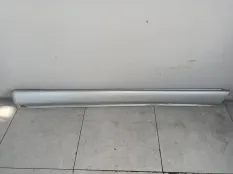 Накладка на порог правая заднего Mercedes-Benz M W163 рест. (2001 - 2005) A1636900240