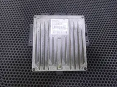 Блок управления двигателем Renault Megane 2 2005 8200469340