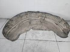 Подкрылок задний левый Audi Q7 4L 2009 4L0810171