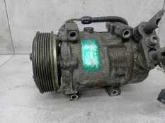 Компрессор кондиционера Peugeot 307 рест. 2006 SD7V16