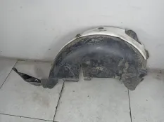 Подкрылок задний левый Renault Megane 3 (2008 - 2014) 767492642R