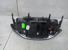 Рамка панели приборов Renault Megane 4 (2016 - 2020) 682646951R