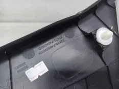 Обшивка салона задняя правая Toyota C-HR AX10 2018 62470F4030
