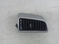 Дефлектор обдува салона правый Porsche Panamera 4S 970 2012 97055535201