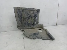 Передняя часть подкрылка переднего правого Mercedes-Benz C W203 2002 A2038801224