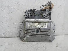 Блок управления двигателем Renault Megane 2 (2002 - 2006) 8200298457
