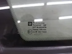 Стекло кузовное переднее правое Opel Zafira A 2001 90579340