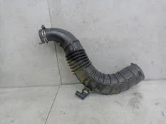 Патрубок воздушного фильтра Nissan Qashqai J10 2008 8200500384