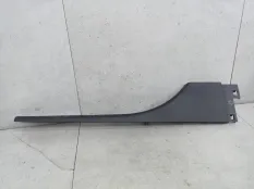 Накладка внутренняя на порог передняя правая Renault Megane 3 2012 769510001R