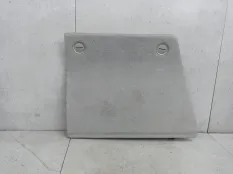 Обшивка отсека багажника правая Mercedes-Benz M W164 2008 JC289321