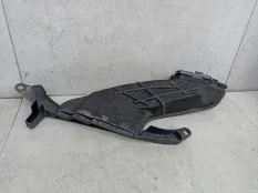 Воздухозаборник Land Rover Range Rover Evoque 2015 GJ329A674AC