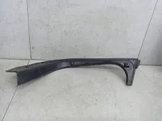Водосток крышки багажника правый BMW 7 G11/G12 2016 7364426